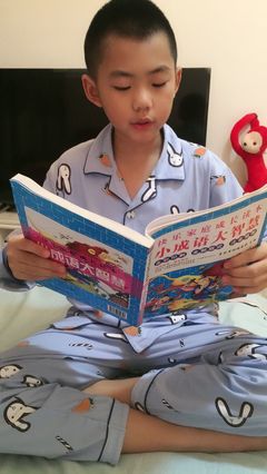 东盛小学五年一班辛玉喆家庭读书会分享